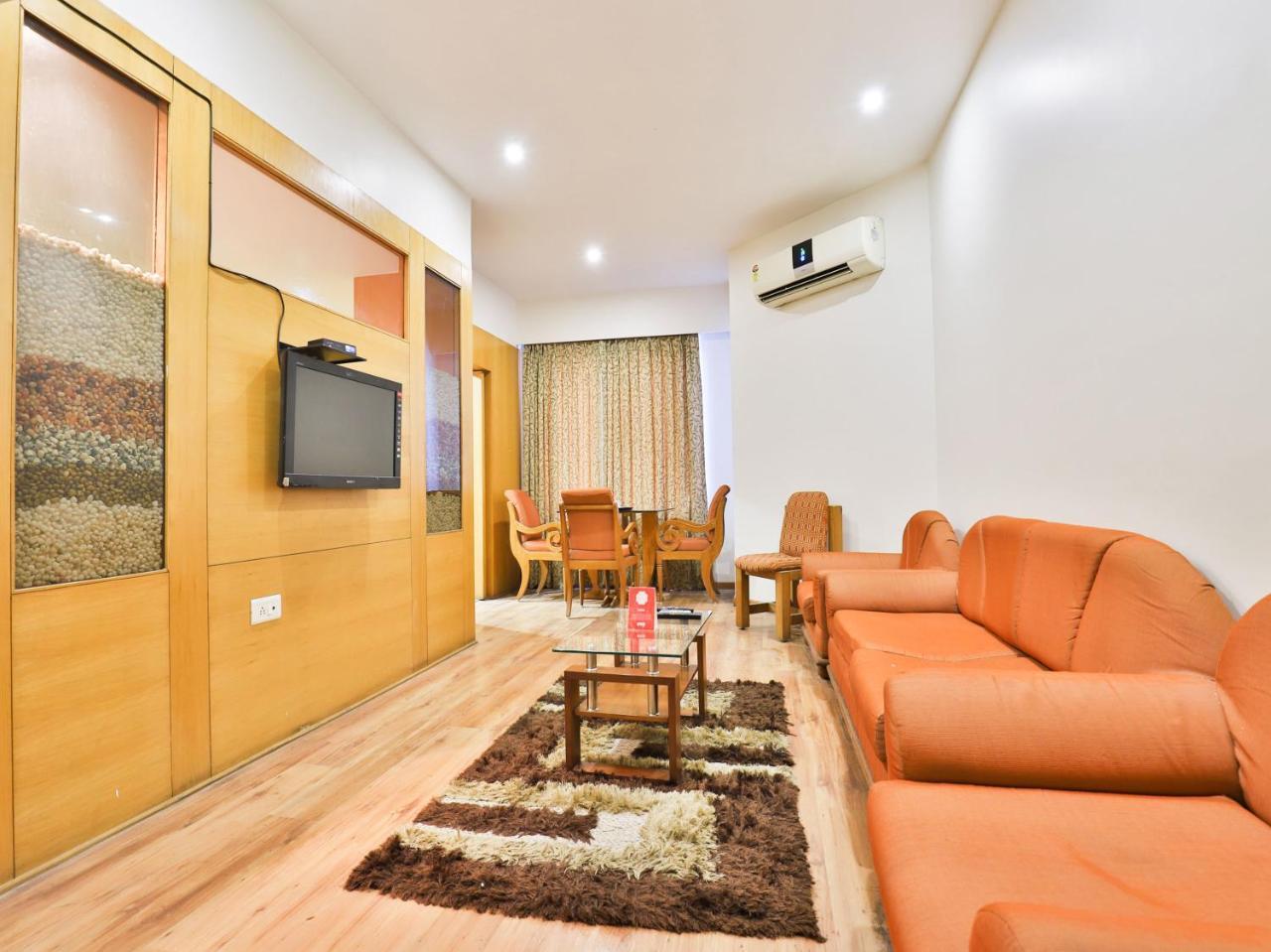 Oyo 1123 Hotel Rock Regency Ahmadábád Kültér fotó