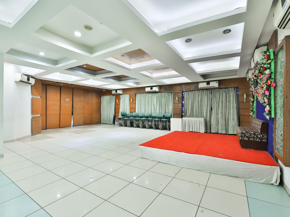 Oyo 1123 Hotel Rock Regency Ahmadábád Kültér fotó